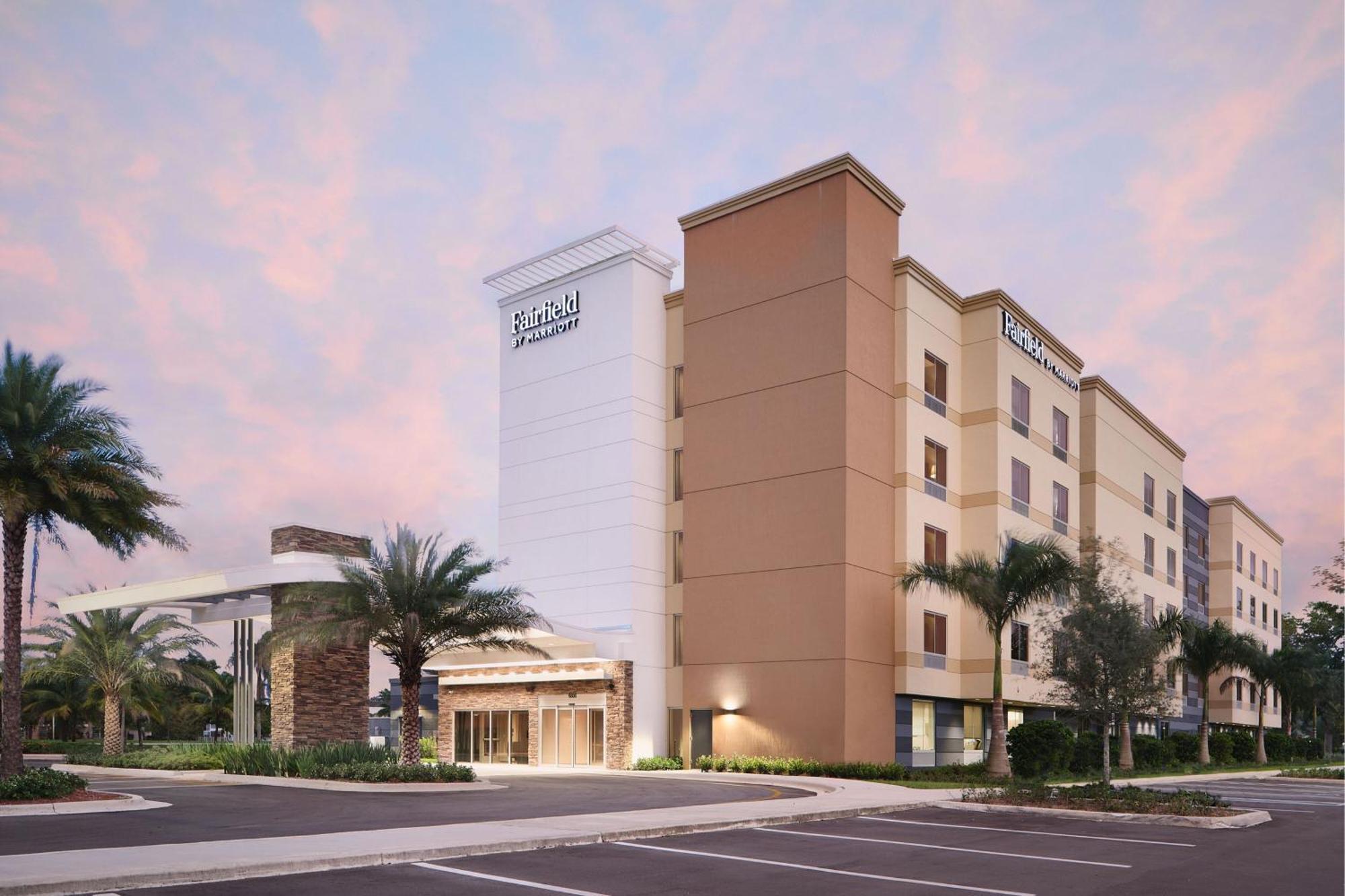 טמרק Fairfield Inn & Suites By Marriott Fort Lauderdale Northwest מראה חיצוני תמונה