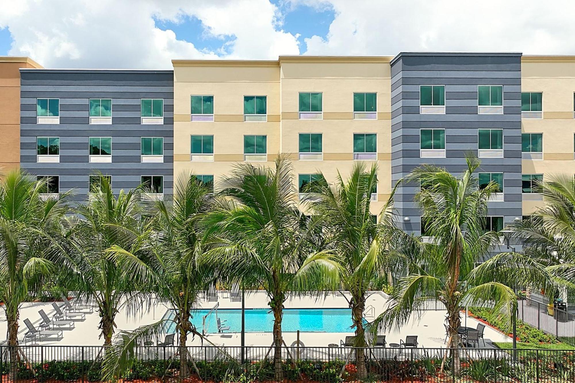 טמרק Fairfield Inn & Suites By Marriott Fort Lauderdale Northwest מראה חיצוני תמונה