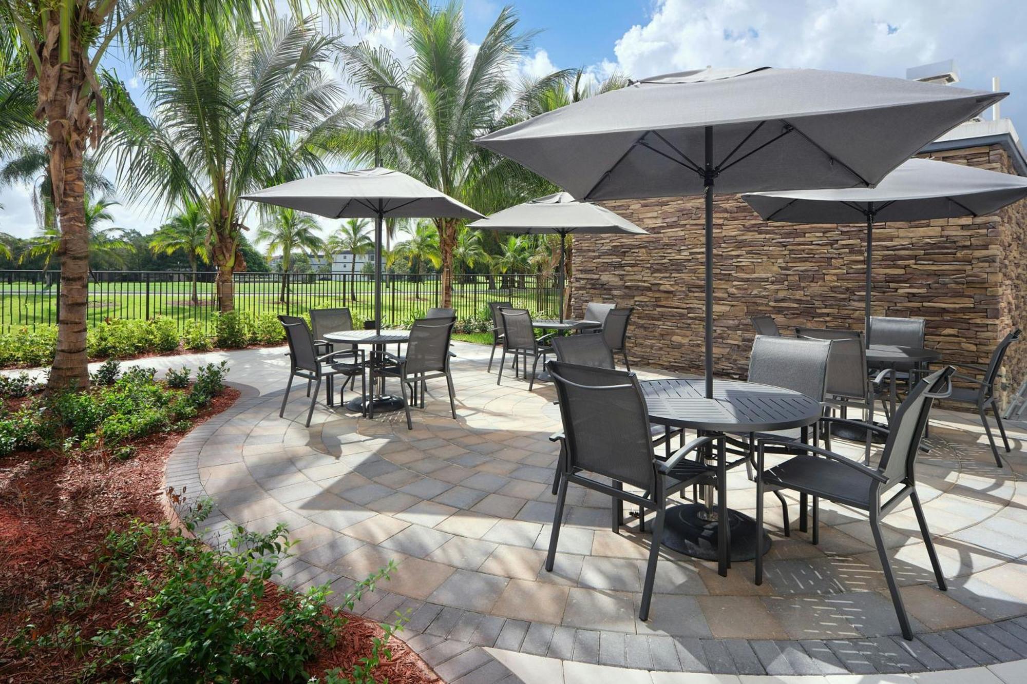 טמרק Fairfield Inn & Suites By Marriott Fort Lauderdale Northwest מראה חיצוני תמונה